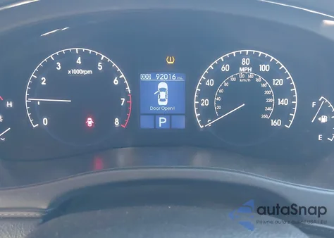 2011 Hyundai Genesis 4.6 z USA, uszkodzony, nr VIN KMHGC4DF9BU119569